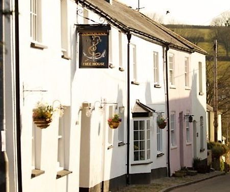 The Anchor Inn ไอวีบริดจ์ ภายนอก รูปภาพ